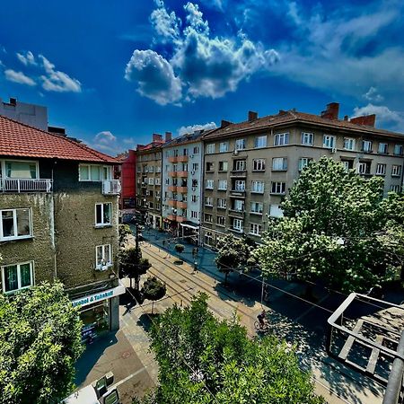 Bofo Home Free Parking Spot Sofia Bagian luar foto