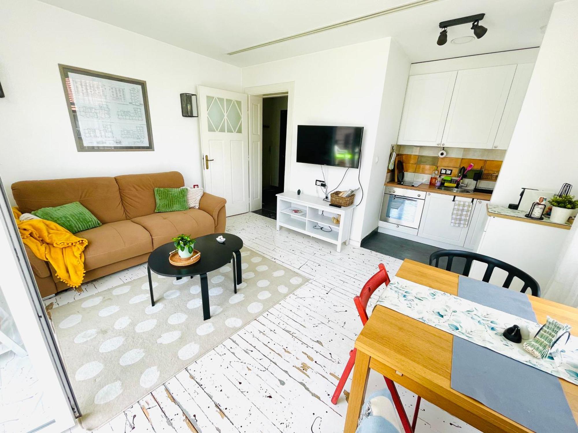 Bofo Home Free Parking Spot Sofia Bagian luar foto
